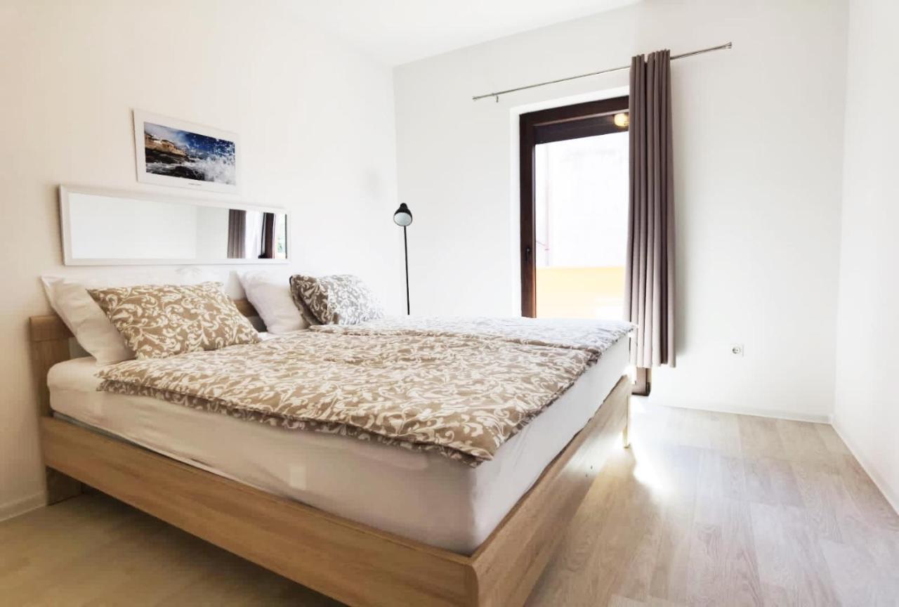 דירות Novigrad Istria Casa Sol Maris מראה חיצוני תמונה