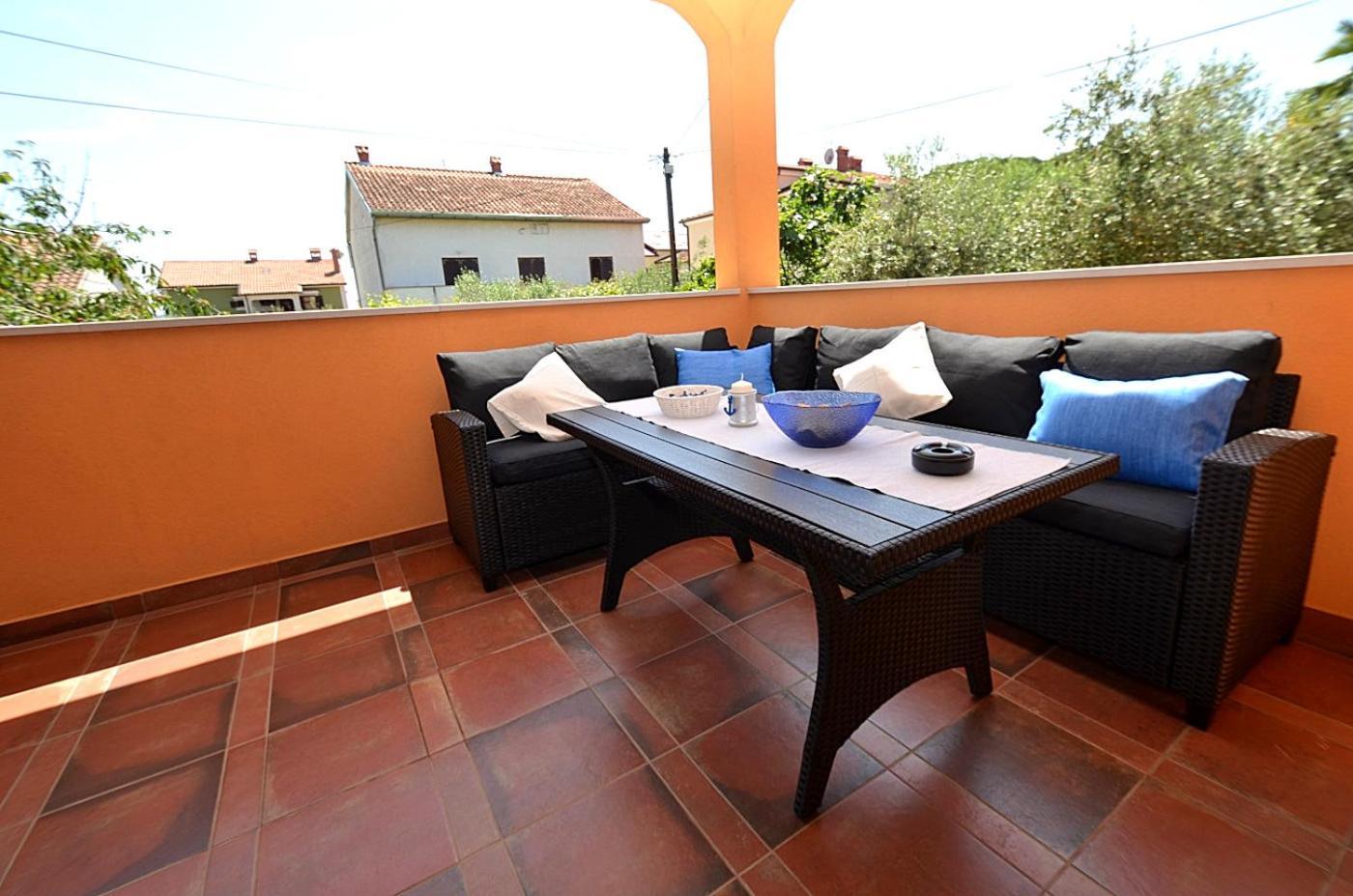 דירות Novigrad Istria Casa Sol Maris מראה חיצוני תמונה